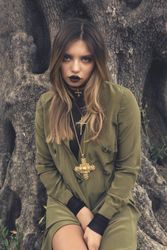 24442805_ChildofWild_LadyMacbethLookbook