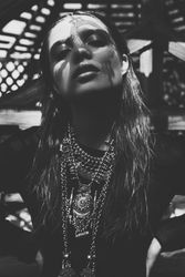 24442818_ChildofWild_LadyMacbethLookbook