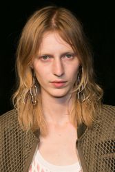 24488691_AlexanderWangjulia_nobis_2.jpg