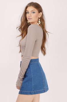 24999919_800x1200_36.jpg