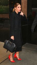 25017755_abenson120116BZNimage21.jpg