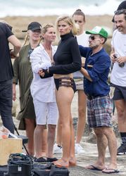 25122930_Lara-Stone--Bikini-and-Swimsuit