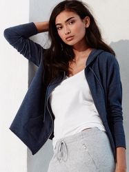 25881874_V579434_CROP1.jpg