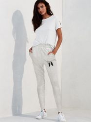 25881878_V579437.jpg