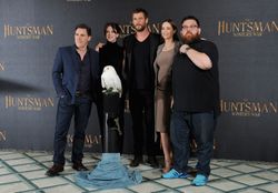 26464598_eblunt310316BZNimage10.jpg