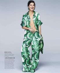 26781071_julia-page8.jpg