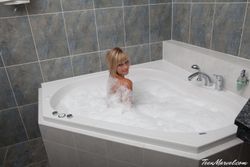 Lili - 009 - Bubble Bath-d4wfi2w6du.jpg