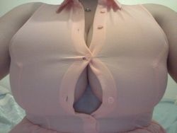 Sara Willis - Pink Button-up75aavvxe5m.jpg
