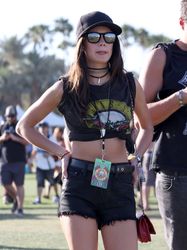 26893464_Sara-Sampaio--Coachella-2016-da