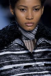 26905915_valli-clpa-rf16-8270.jpg