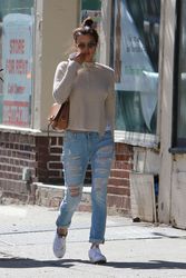 26949756_Irina-Shayk-in-Ripped-Jeans-at-