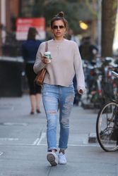 26949773_Irina-Shayk-in-Ripped-Jeans-at-