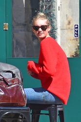 26961241_Elsa-Hosk-in-Jeans-and-Red-Swea