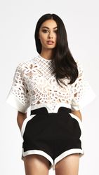 26988533_alice-mccall-the-wave-top-white