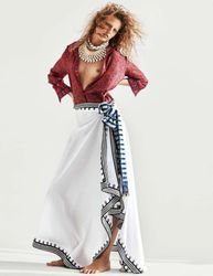 27188730_elisabeth-erm-elle-france-15-ap