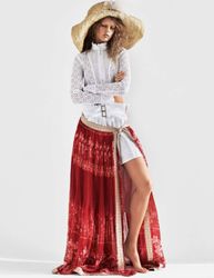 27188735_elisabeth-erm-elle-france-15-ap
