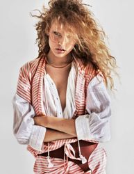 27188738_elisabeth-erm-elle-france-15-ap