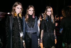 27380945_dsquared2-bks-a-rf16-8998.jpg