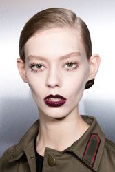 27380996_dior-bks-a-rf16-2873.jpg