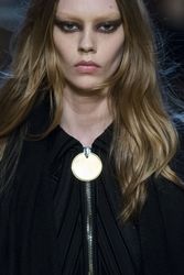 27381037_givenchy-clpa-rf16-6877.jpg
