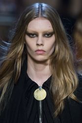 27381038_givenchy-clpa-rf16-6878.jpg