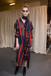 27381045_sacai-bks-z-rf16-8213.jpg