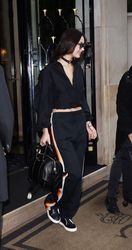 27396773_Bella-Hadid-at-Four-Seasons-Hot