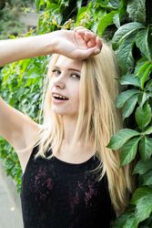 Madlen - Presenting p5o4q9vly2