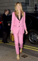 27672190_Georgia-May-Jagger-at-Gucci-Par