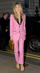 27672202_Georgia-May-Jagger-at-Gucci-Par