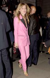 27672204_Georgia-May-Jagger-at-Gucci-Par