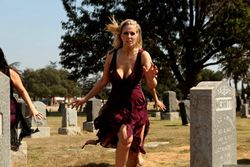 Julia Ann - Photoset 18 x5dc7cudrm