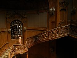 Alya-Palace-Staircase-m5db5sorka.jpg