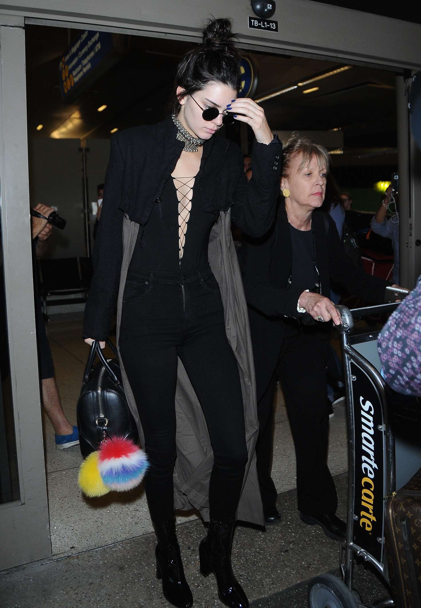 Kendall Jenner at LAX Airport 20