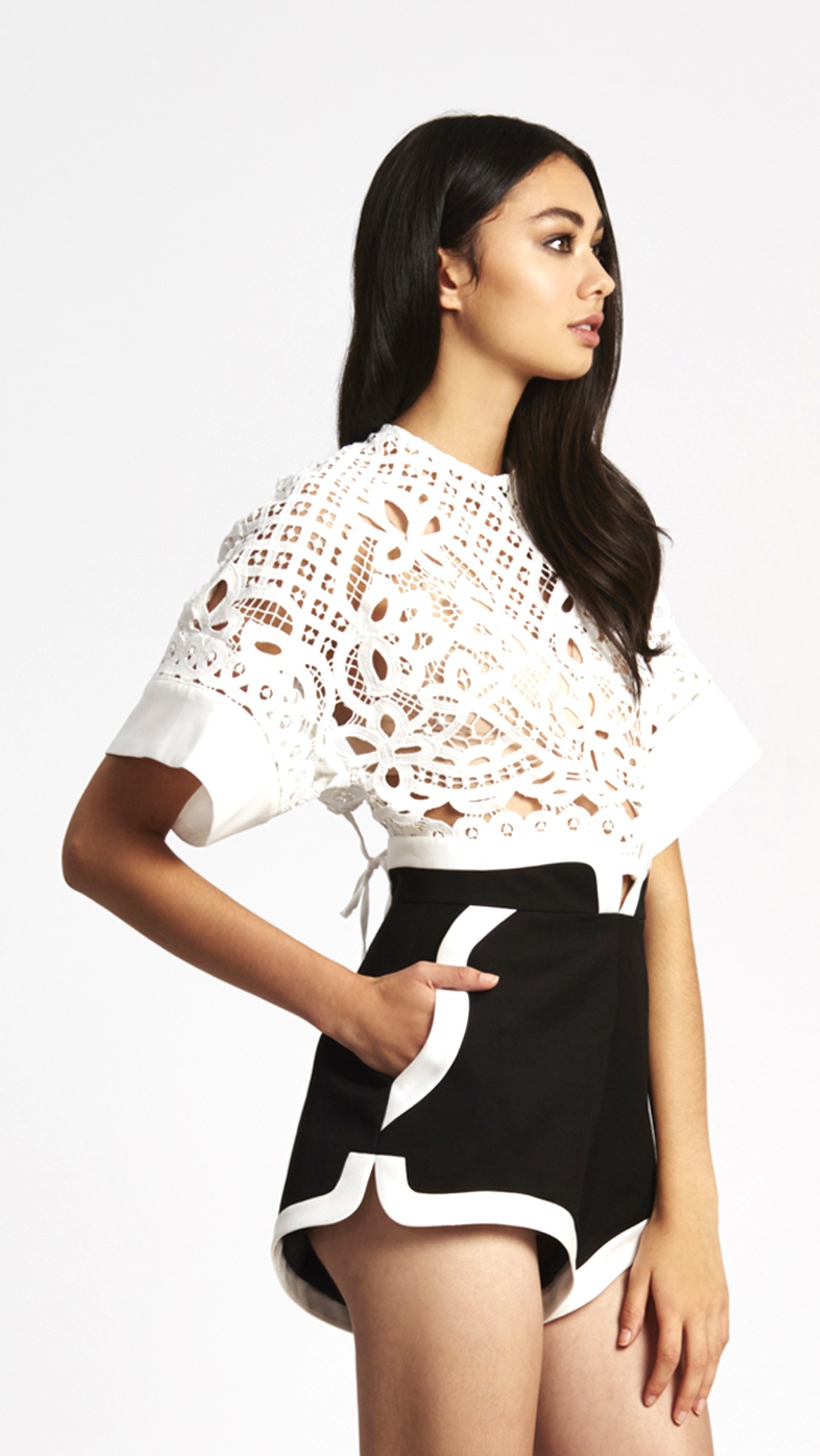 alice mccall the wave top white 3