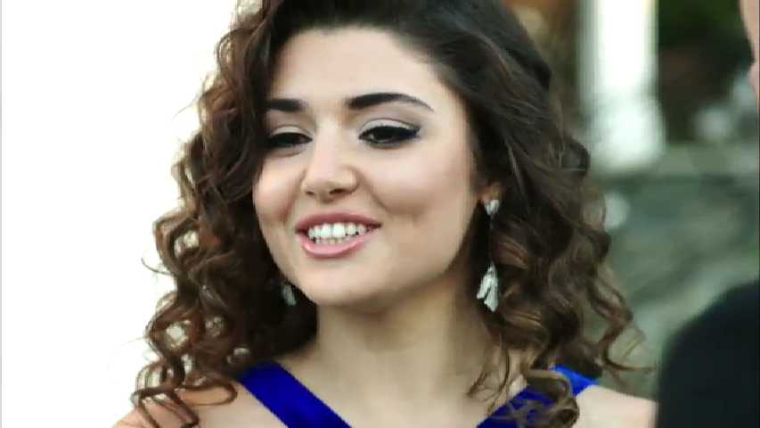 Селин ханым. Дочери гюнеш селин. Дочери гюнеш селин. Дочери гюнеш селин. Селин гюнеш.